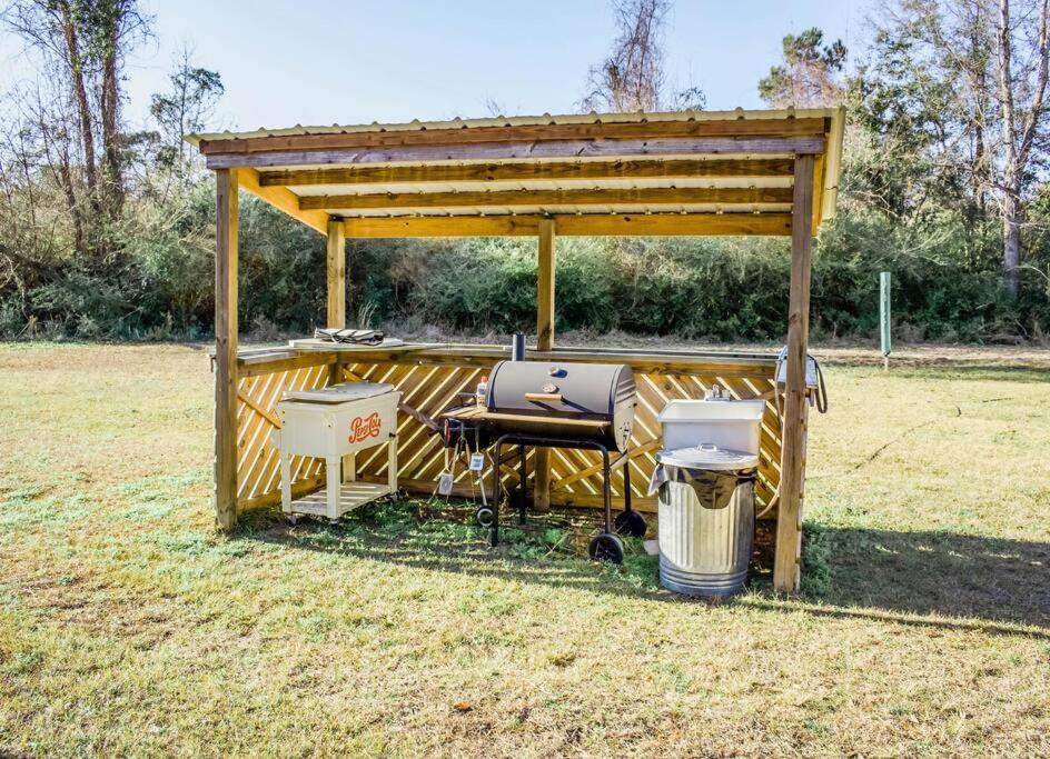 Frogmore Secluded Tiny House By The Marsh With Hunting Island Beach Pass מראה חיצוני תמונה
